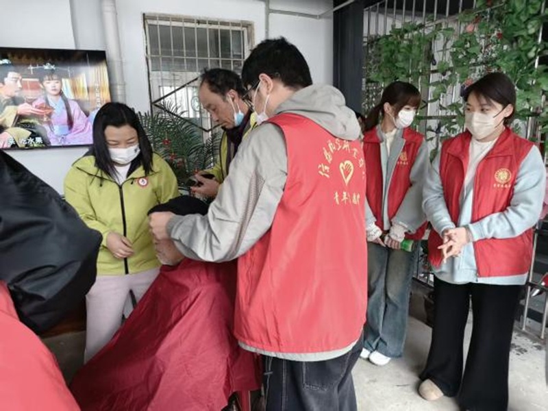 图片4.jpg 图片4.jpg