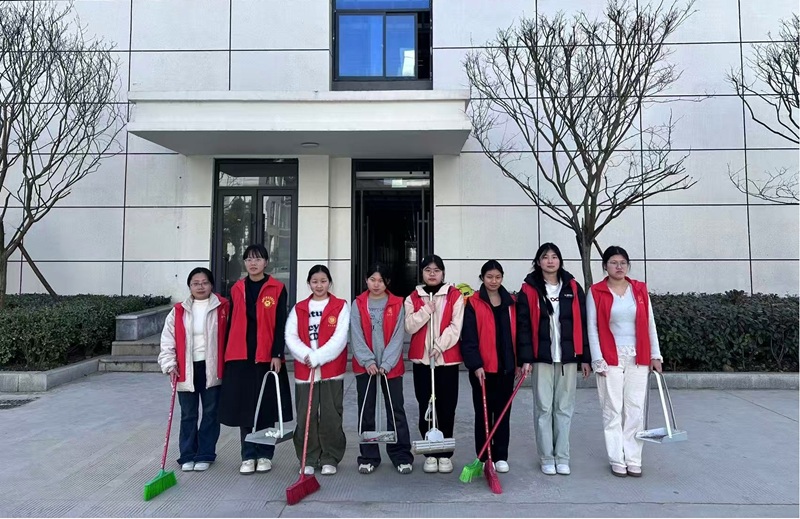 图片7.jpg 图片7.jpg